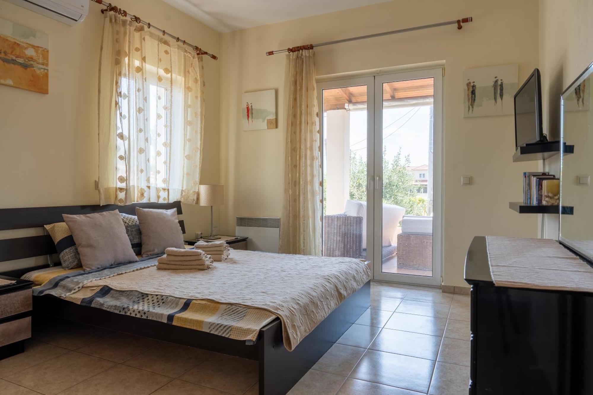 Beautiful Summer Villa In Chalkoutsi Khalkoutsion Exterior photo